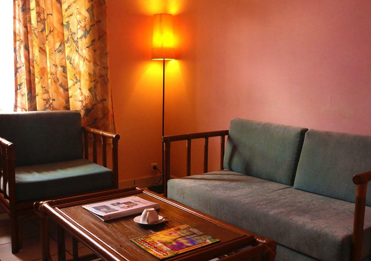 Zeelandia Suites ปารามารีโบ ภายนอก รูปภาพ